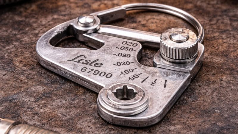 Spark plug gap tool how to use